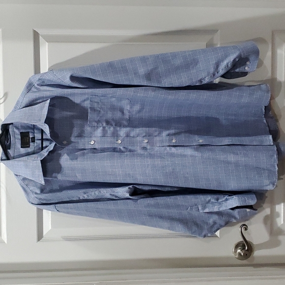 The Shirt Shop Other - The Shirt Shop Houndstooth Button Down Collared Shirt in Blue XL